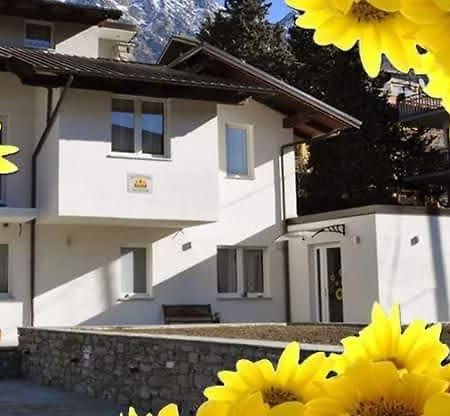 Hotel Il Girasole Saint-Vincent Zewnętrze zdjęcie