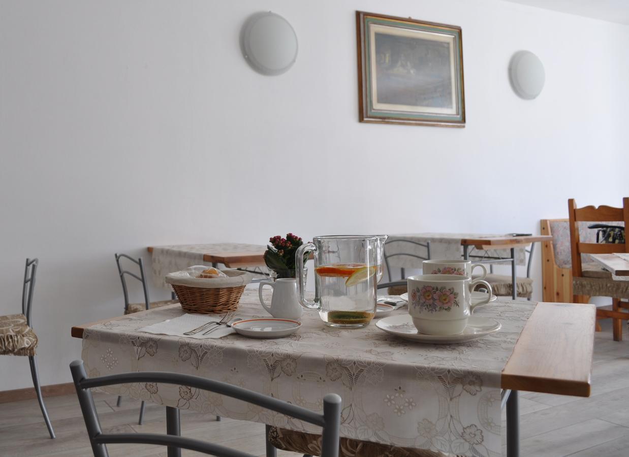 Hotel Il Girasole Saint-Vincent Zewnętrze zdjęcie
