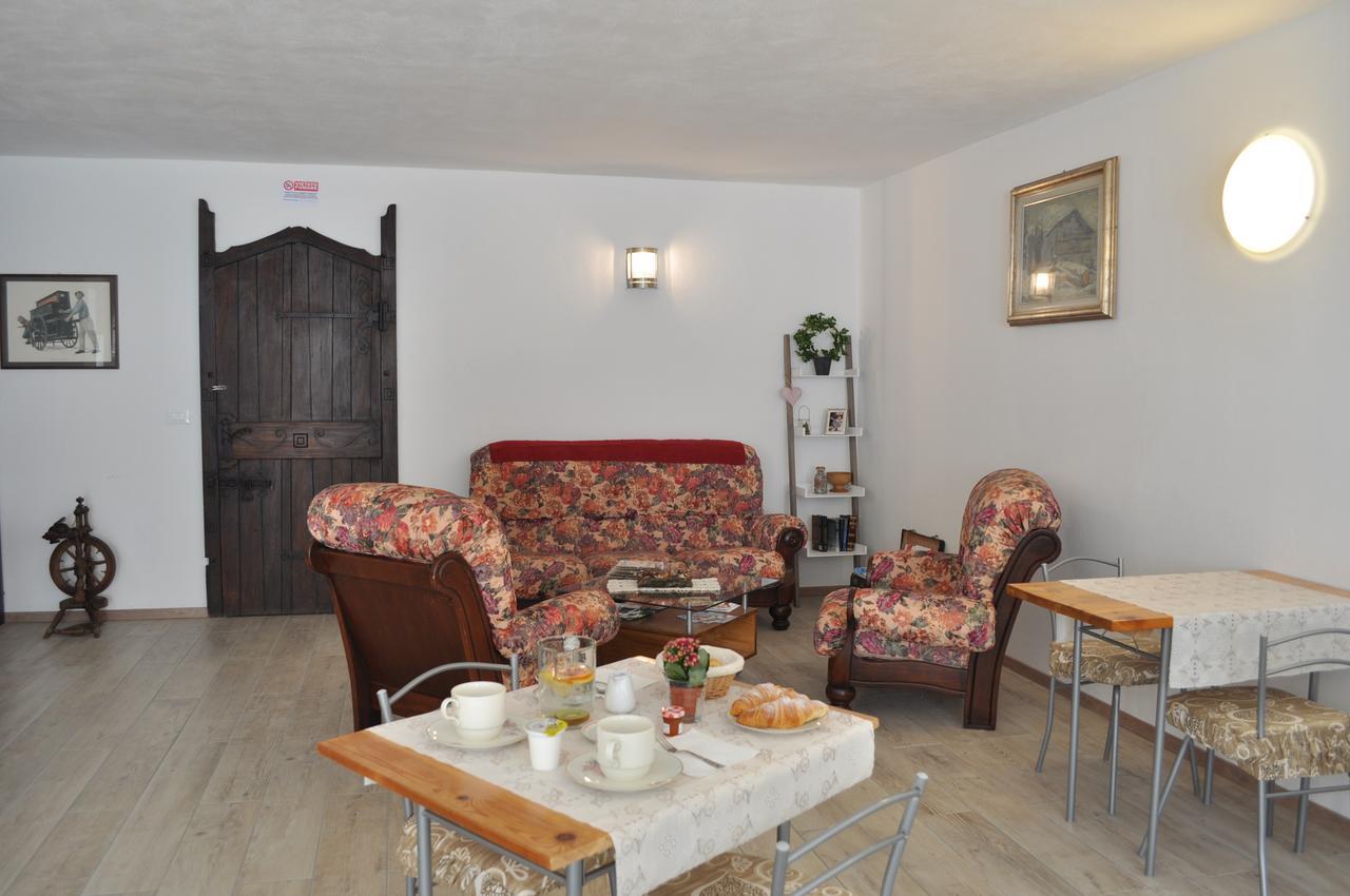 Hotel Il Girasole Saint-Vincent Zewnętrze zdjęcie